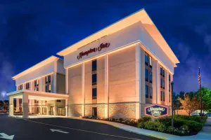 Image of Hampton Inn Dover