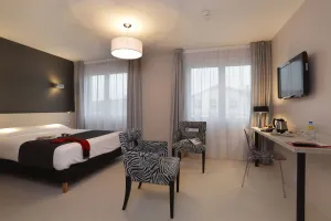 Image of The Originals City, Hôtel Les Thermes de l'Avenue, Dax