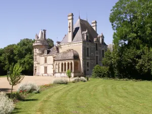Image of Château de la Court d'Aron