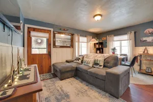 Image of Family-friendly Cabin: Walk to Lake Access!