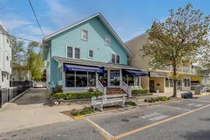 Image of Baltimore avenue 49 #2