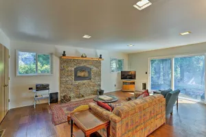 Image of Lake Almanor Country Club Home w/ Views & Kayaks!