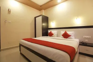 Image of Capital O Rj Grand