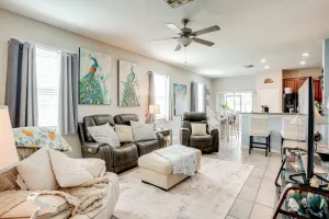 Image of 4 Mi to Brandon Exchange: Resort-style Townhome!