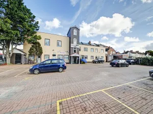Image of OYO Bostons Manor Hotel, Hanwell London