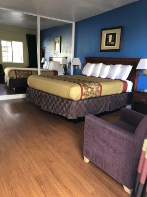 Image of Encore Motel Near Marina Del Rey, Culver City & Venice