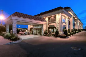 Image of Five Towns Inn - JFK Airport