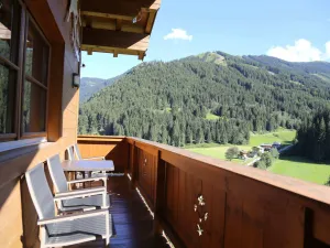 Image of Spacious Chalet near Ski Area in Saalbach-Hinterglemm