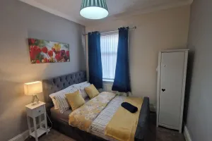 Image of House - Sleeps 4 - Garden - Parking