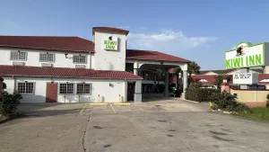 Image of Kiwi Inn Willowbrook HWY249