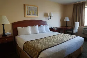 Image of Luxury Inn & Suites