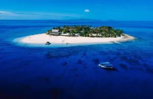 Image of Beachcomber Island Resort