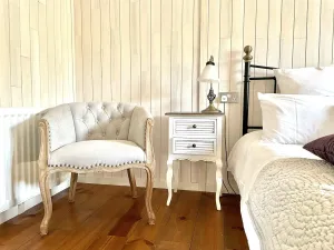 Image of Holiday Lettings Beech Lodge - Stunning 6-bed King