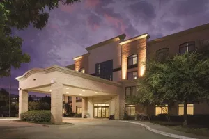 Image of Pace Hotel Addison