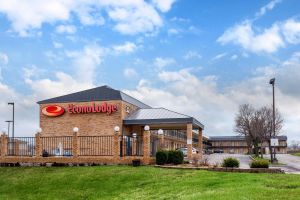 Image of Econo Lodge Belton - Kansas City South