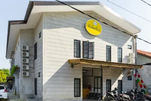 Image of RedDoorz near Sam Poo Kong 3 Semarang