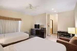 Image of Days Inn by Wyndham Mackinaw City - Bridgeview Area