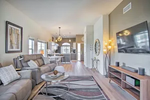 Image of 55 and Community with Pool and Spa Green Valley Retreat!