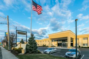 Image of Comfort Inn Medford-Long Island