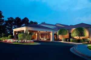 Image of Courtyard by Marriott Savannah Midtown