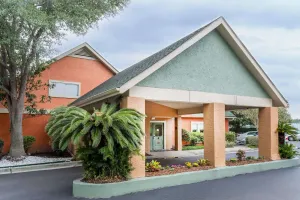 Image of Hawthorn Suites By Wyndham North Charleston