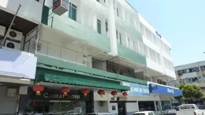 Image of Cathay Hotel