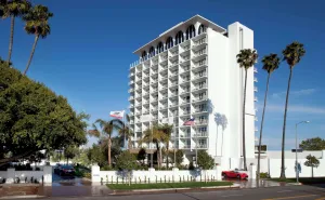 Image of Cameo Beverly Hills