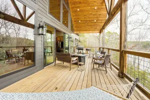 Image of Lake Views & Golf Access at Secluded Drasco Lodge