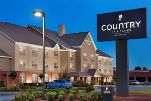 Image of Country Inn & Suites by Radisson, Warner Robins, GA
