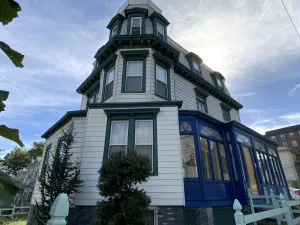 Image of Fort Pl B&B and Gallery