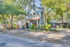 Image of The Bird House Lush Bungalow, Steps from Ocean!