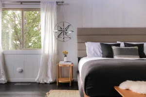 Image of Lakeview by AvantStay Private Waterfront Cabin on Lake Tahoe w Hot Tub Views