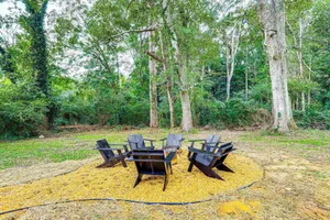 Image of Downtown Heflin Cottage w/ Deck & Fire Pit!