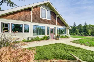 Image of Quiet Home Near Sacramento River: Deck & Fire Pit