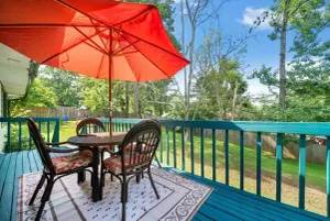 Image of Eastview Drive Jolly Green Giant