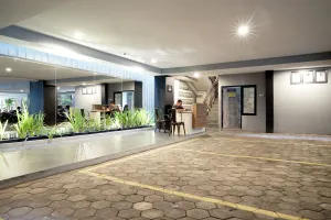 Image of D'Paragon Pogung B