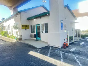Image of Royal Inn
