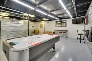 Image of Pet-friendly Zanesville Haven w/ Game Room!