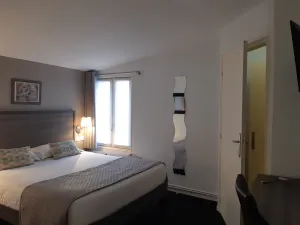 Image of Aerotel Versailles Saint Cyr - L'étape du Silence