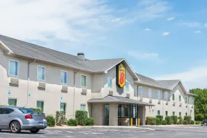 Image of Super 8 by Wyndham Hagerstown/Halfway Area