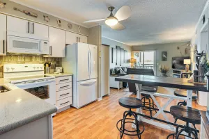 Image of Waterfront Gem w/ Balcony in Garden City