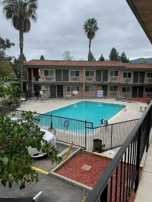 Image of Americas Best Value Inn Thousand Oaks