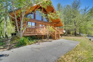 Image of Idyllic Gatlinburg Cabin w/ Hot Tub & Balcony!