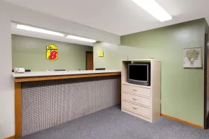 Image of Super 8 by Wyndham Estherville