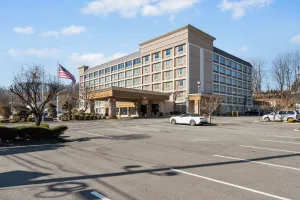 Image of Executive Inn - Fort Lee