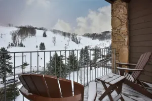 Image of Slopeside Hotel by Seven Springs Resort