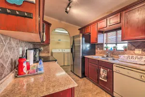 Image of 3 Mi to Lake Powell Page Home with Patio and BBQ