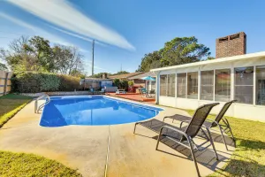 Image of Sunny Retreat w/ Hot Tub in Fort Walton Beach!