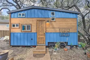 Image of Unique Stay Tiny Everest San Antonio Home!