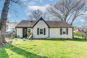 Image of Columbia Cottage w/ Patio: 1 Mi to Downtown!